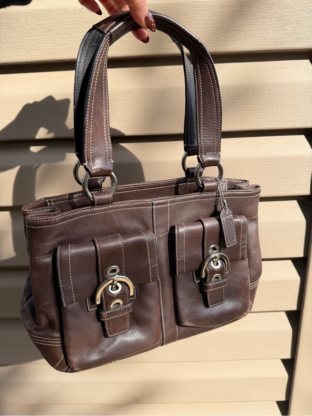 Women’s Vintage Leather Coach Bag